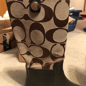 coach rain boots size 7